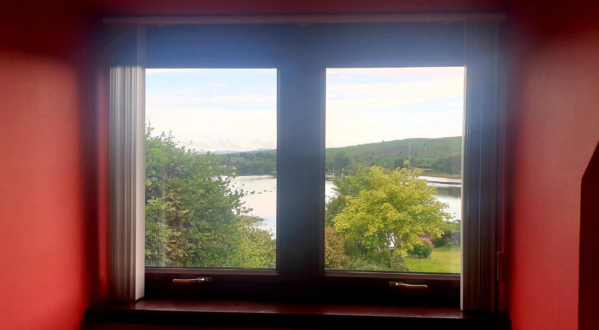 Hotel Loch View, Lairg Pokój zdjęcie